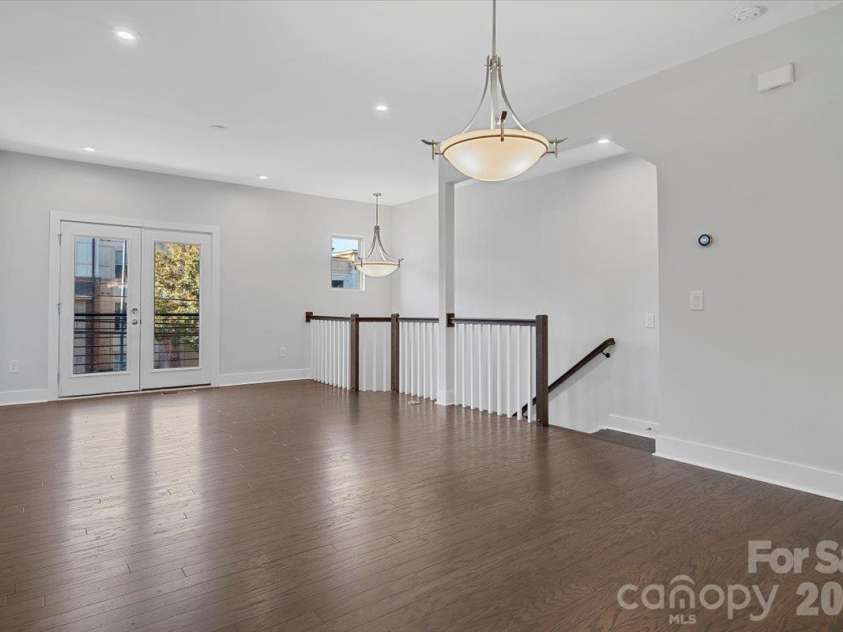 12147 Brooklyn Avenue, Charlotte, NC 28204.  MLS# CAR4427809, YatesRealty ID 56508. 