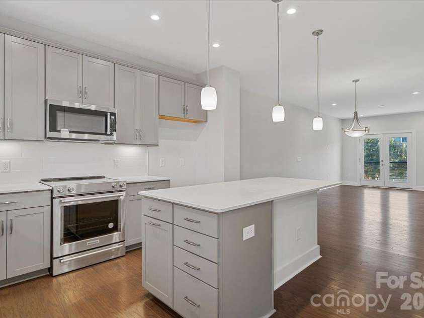 12147 Brooklyn Avenue, Charlotte, NC 28204.  MLS# CAR4427809, YatesRealty ID 56508. 