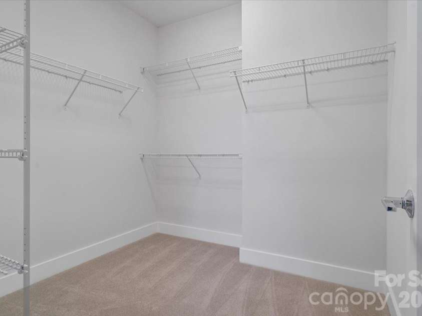12147 Brooklyn Avenue, Charlotte, NC 28204.  MLS# CAR4427809, YatesRealty ID 56508. 