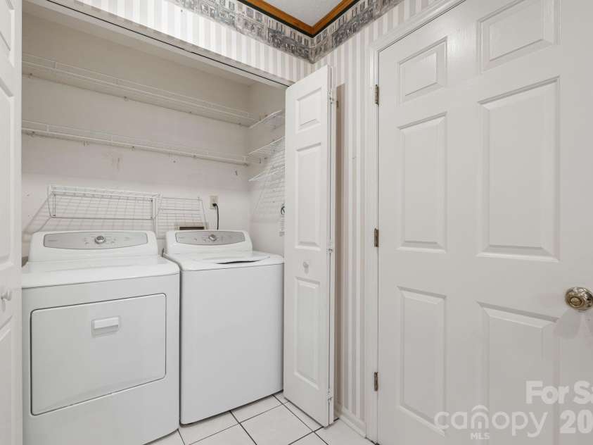 103 Tarragon Place, Flat Rock, NC 28731.  MLS# CAR4432456, YatesRealty ID 56509. 
