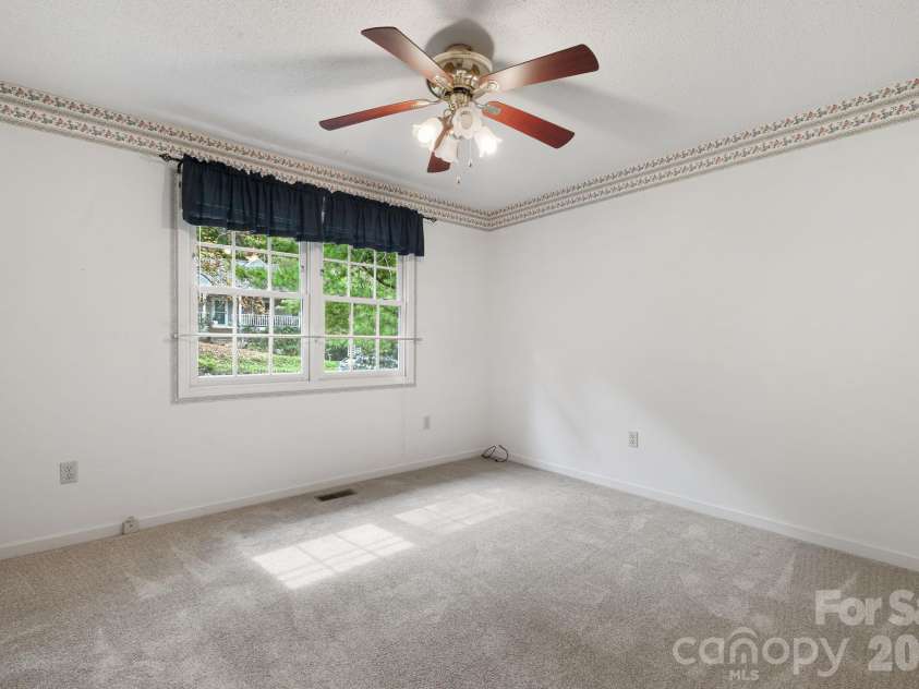 103 Tarragon Place, Flat Rock, NC 28731.  MLS# CAR4432456, YatesRealty ID 56509. 