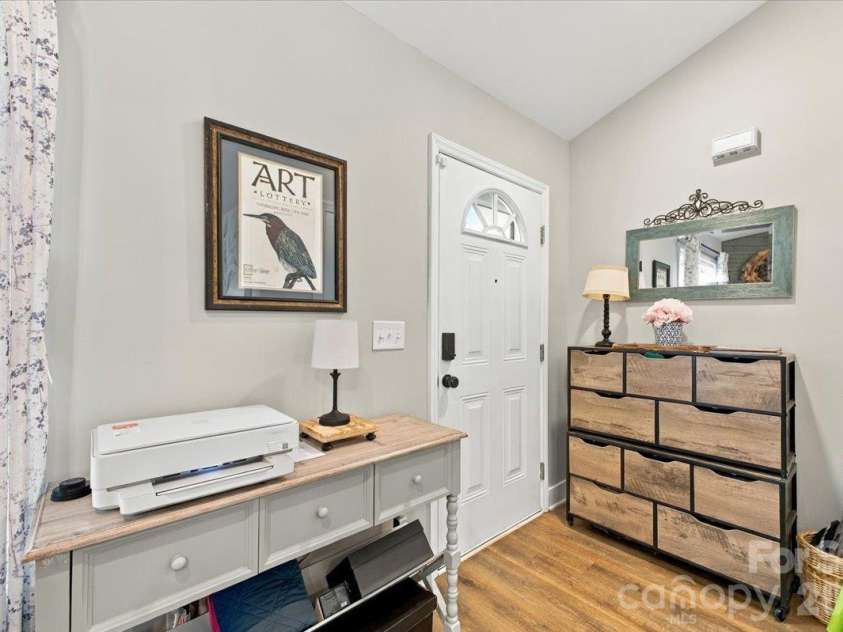 546 Pennyfields Lane, Clover, SC 29710.  MLS# CAR4434239, YatesRealty ID 56511. 