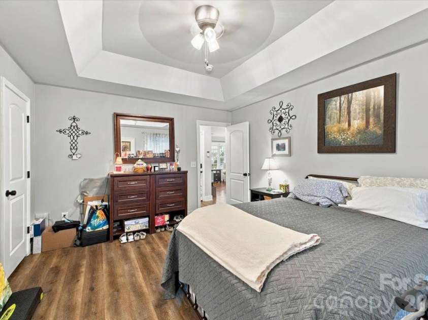 546 Pennyfields Lane, Clover, SC 29710.  MLS# CAR4434239, YatesRealty ID 56511. 