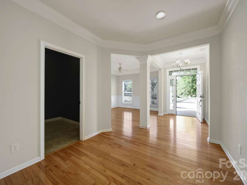 11701 Banter Lane, Huntersville, NC 28078.  MLS# CAR4434353, YatesRealty ID 56513. 