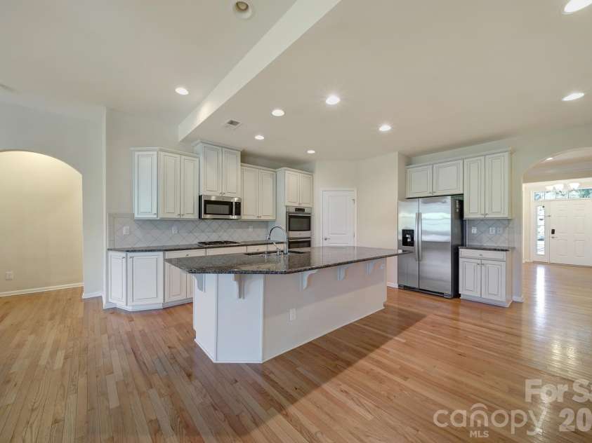 11701 Banter Lane, Huntersville, NC 28078.  MLS# CAR4434353, YatesRealty ID 56513. 