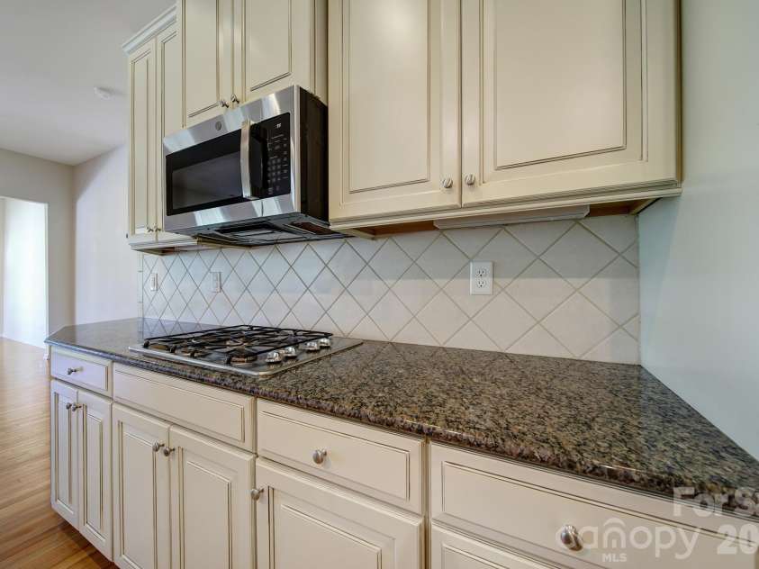 11701 Banter Lane, Huntersville, NC 28078.  MLS# CAR4434353, YatesRealty ID 56513. 