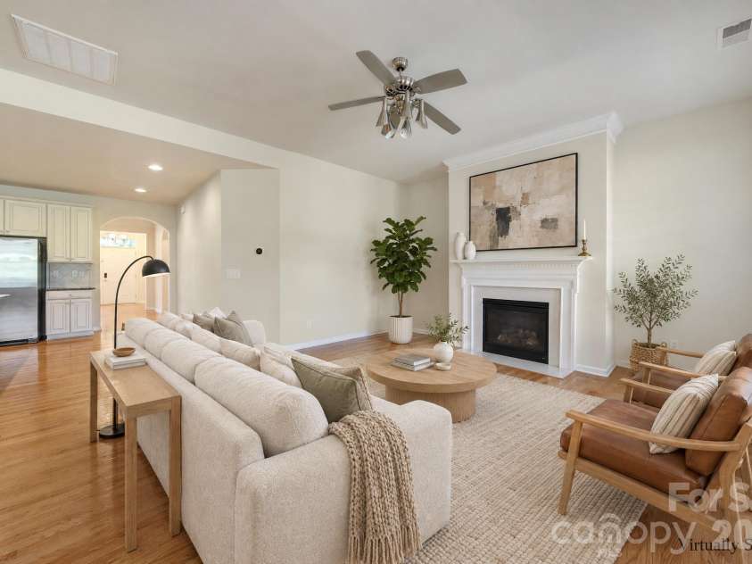 11701 Banter Lane, Huntersville, NC 28078.  MLS# CAR4434353, YatesRealty ID 56513. 