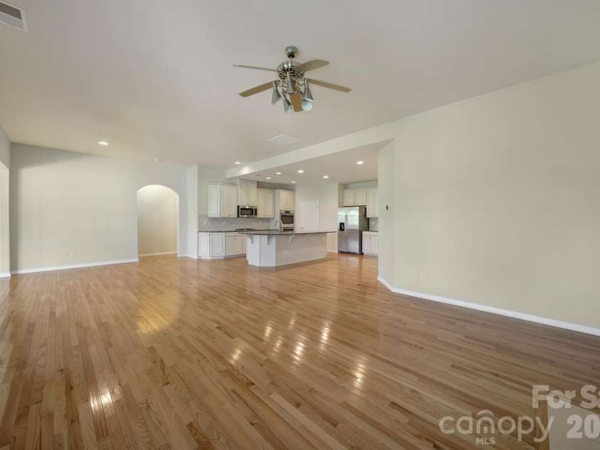 11701 Banter Lane, Huntersville, NC 28078.  MLS# CAR4434353, YatesRealty ID 56513. 