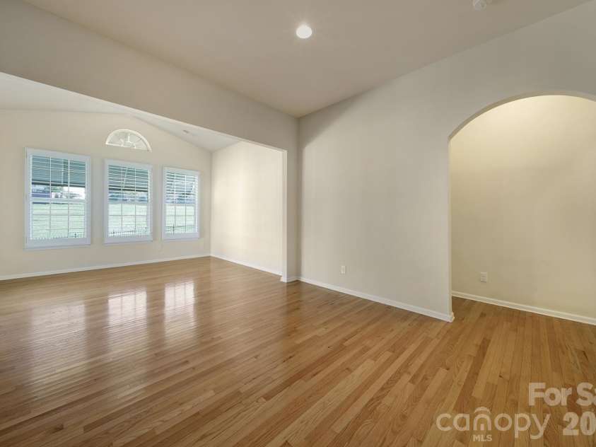 11701 Banter Lane, Huntersville, NC 28078.  MLS# CAR4434353, YatesRealty ID 56513. 