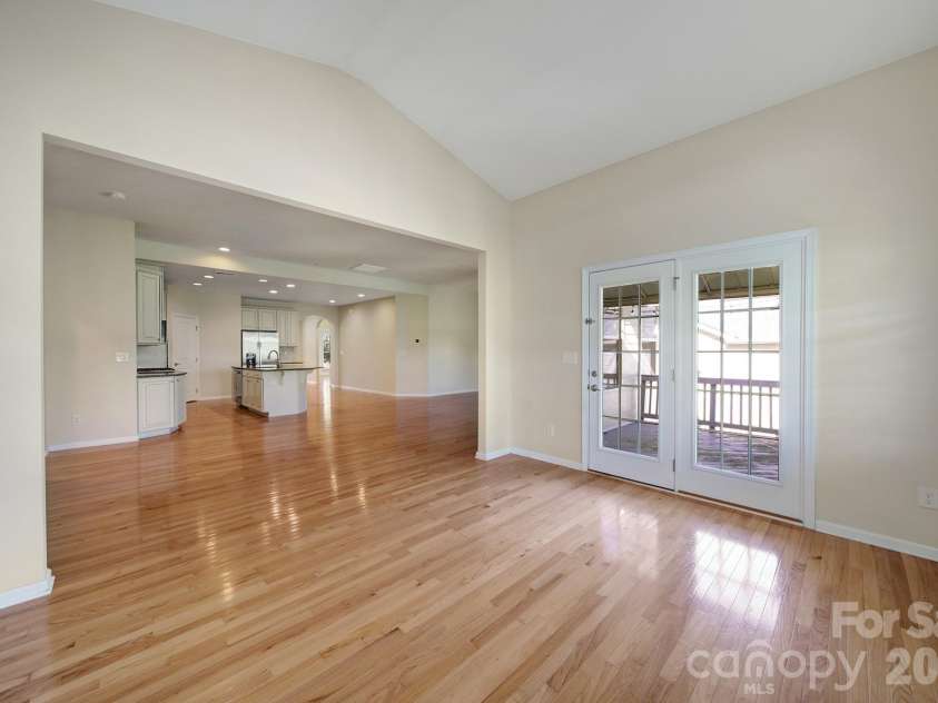 11701 Banter Lane, Huntersville, NC 28078.  MLS# CAR4434353, YatesRealty ID 56513. 