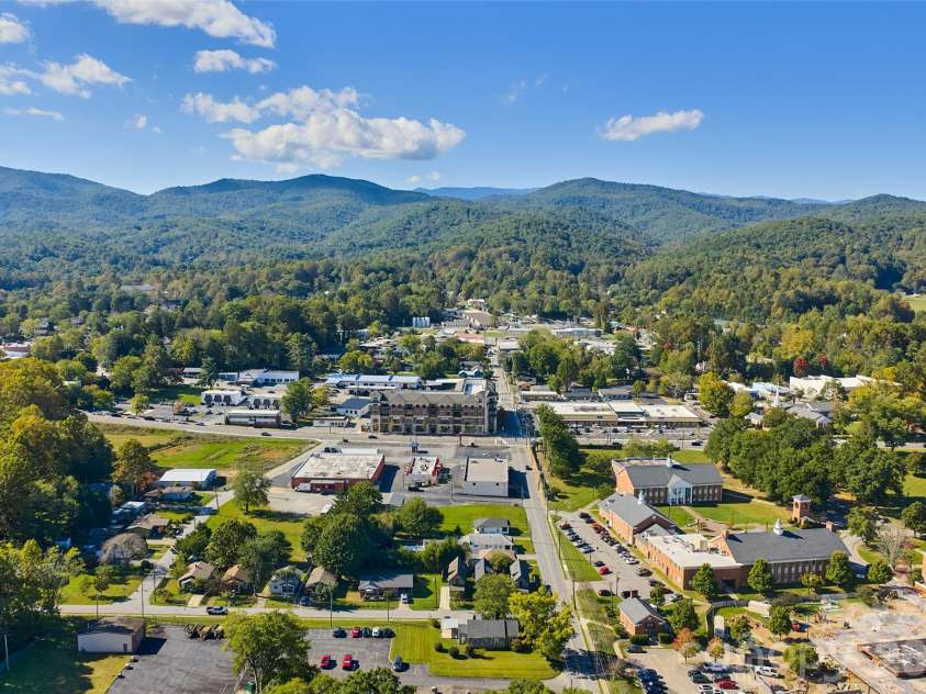 205 Johnson Street, Brevard, NC 28712.  MLS# CAR4433841, YatesRealty ID 56515. 