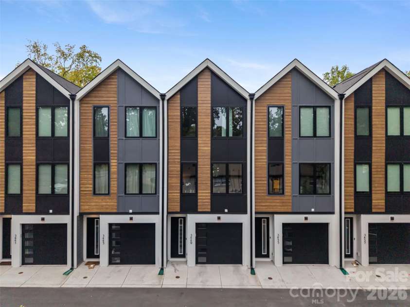 3449 Byrnes Street, Charlotte, NC 28205.  MLS# CAR4433604, YatesRealty ID 56517. 