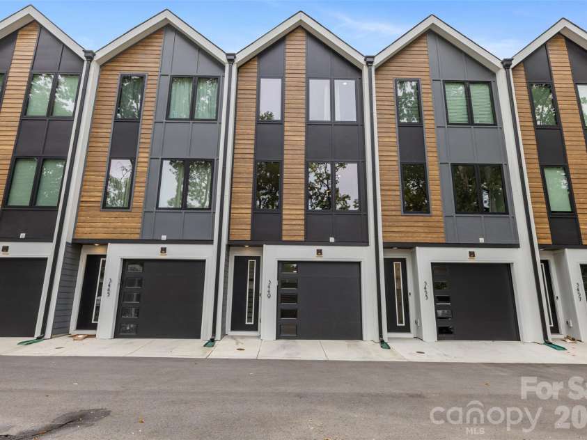 3449 Byrnes Street, Charlotte, NC 28205.  MLS# CAR4433604, YatesRealty ID 56517. 