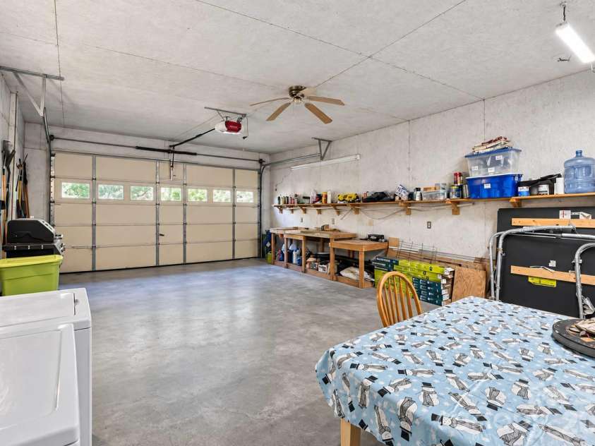 414 Bear Lake Circle, Whittier, NC 28789.  MLS# CAR4434169, YatesRealty ID 56521. 