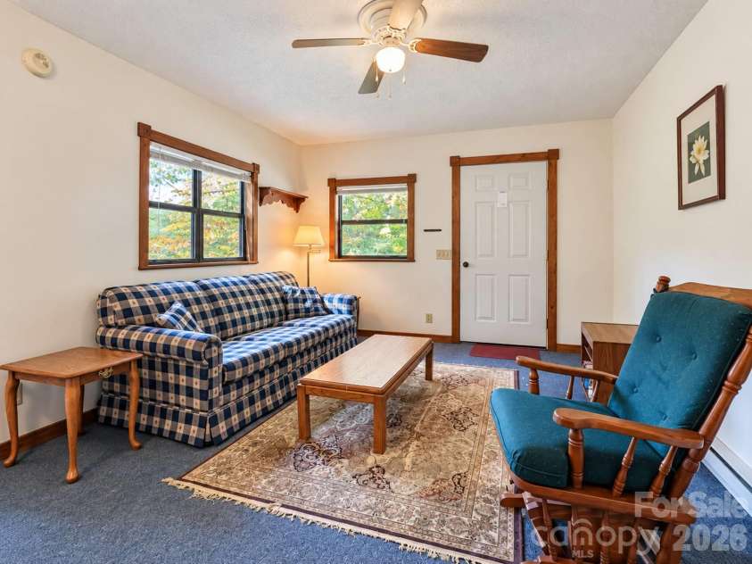 414 Bear Lake Circle, Whittier, NC 28789.  MLS# CAR4434169, YatesRealty ID 56521. 
