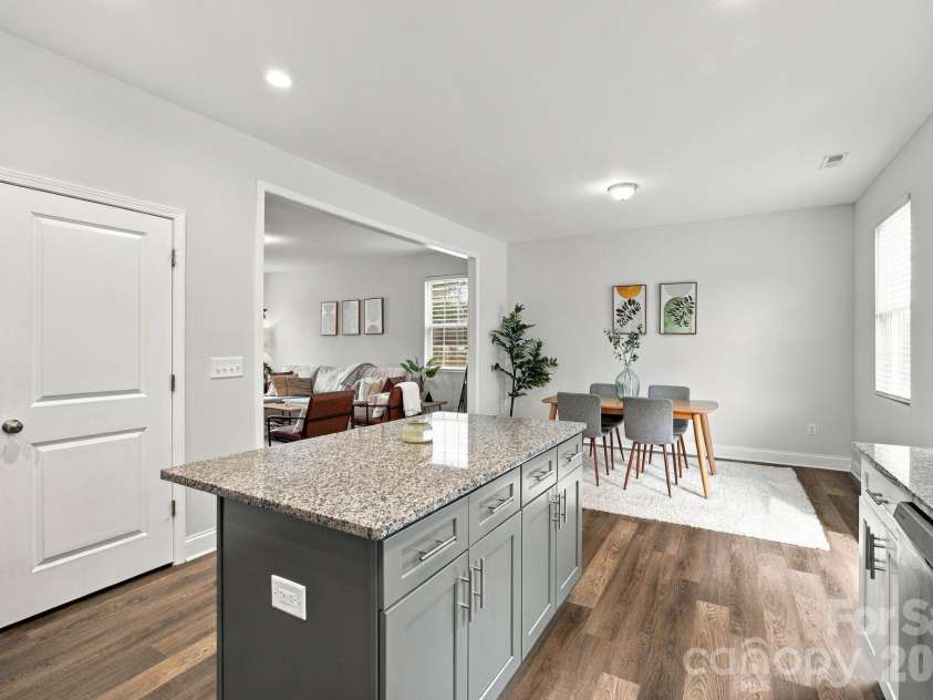 8553 Colgate Circle, Charlotte, NC 28214.  MLS# CAR4434484, YatesRealty ID 56523. 