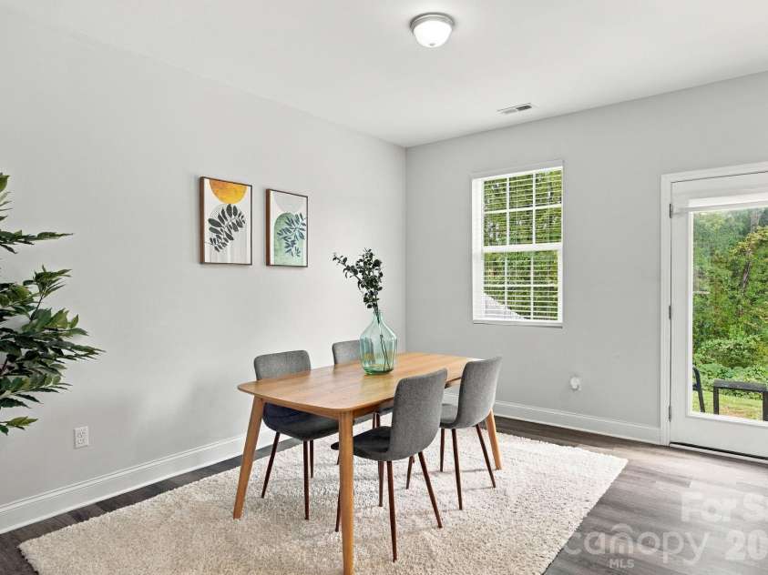 8553 Colgate Circle, Charlotte, NC 28214.  MLS# CAR4434484, YatesRealty ID 56523. 