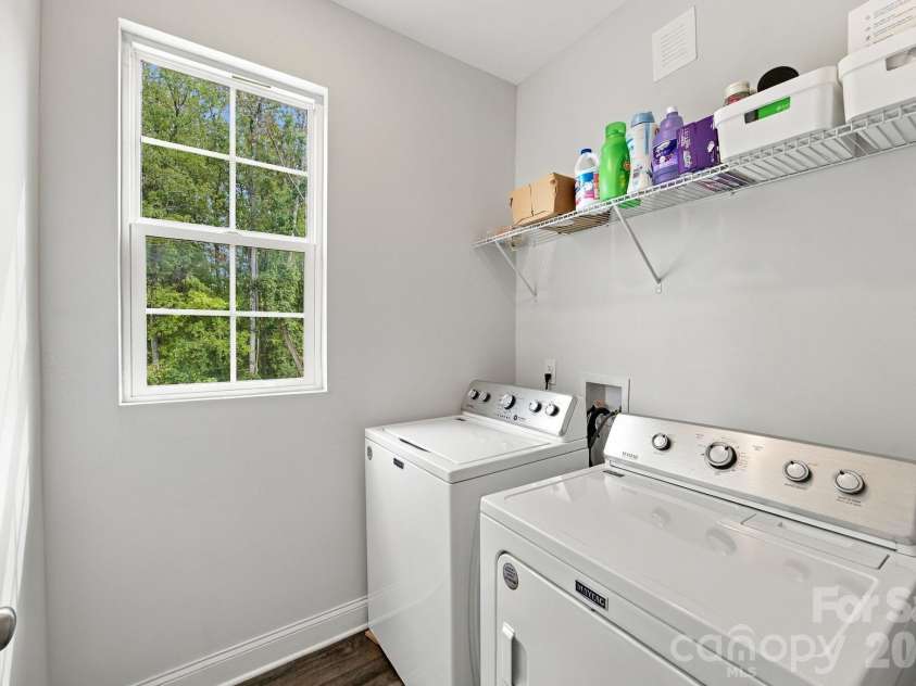 8553 Colgate Circle, Charlotte, NC 28214.  MLS# CAR4434484, YatesRealty ID 56523. 