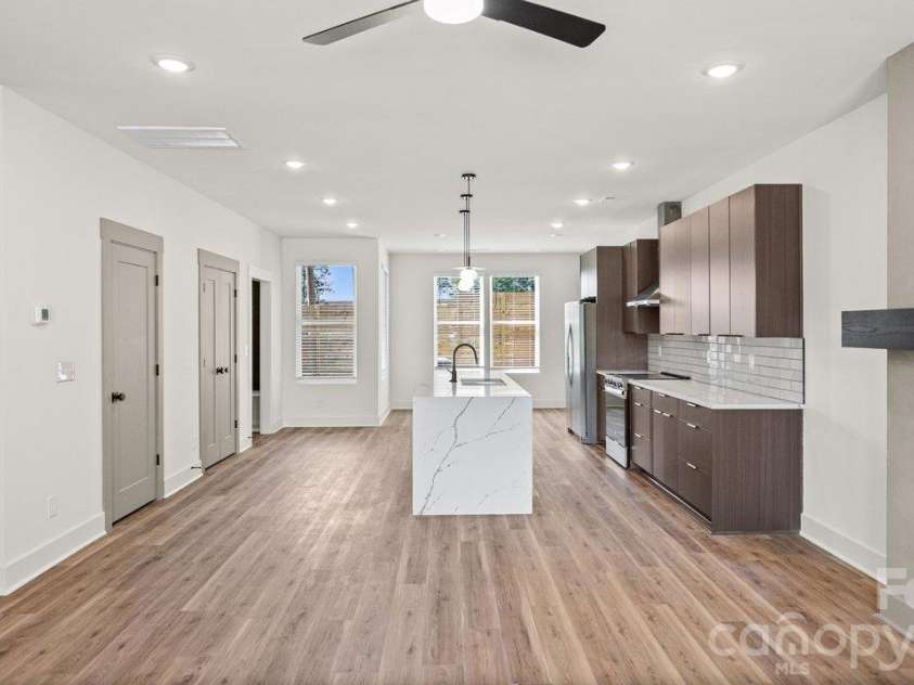 2093 Custer Street, Charlotte, NC 28216.  MLS# CAR4433469, YatesRealty ID 56528. 