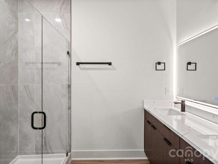 2093 Custer Street, Charlotte, NC 28216.  MLS# CAR4433469, YatesRealty ID 56528. 