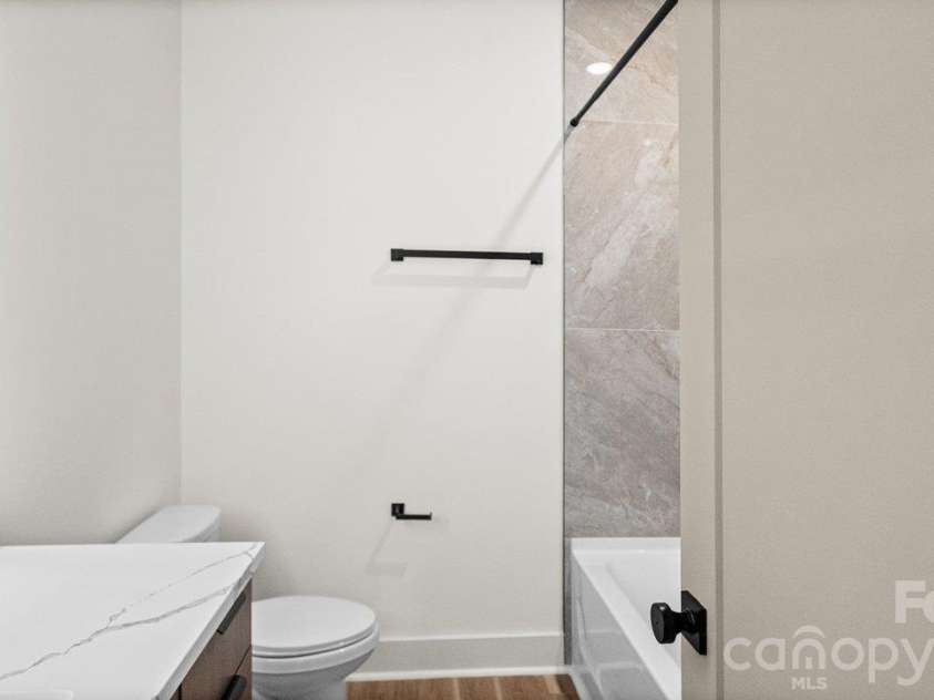 2093 Custer Street, Charlotte, NC 28216.  MLS# CAR4433469, YatesRealty ID 56528. 