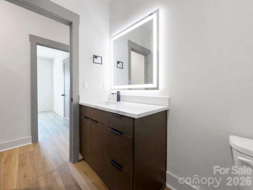 2093 Custer Street, Charlotte, NC 28216.  MLS# CAR4433469, YatesRealty ID 56528. 