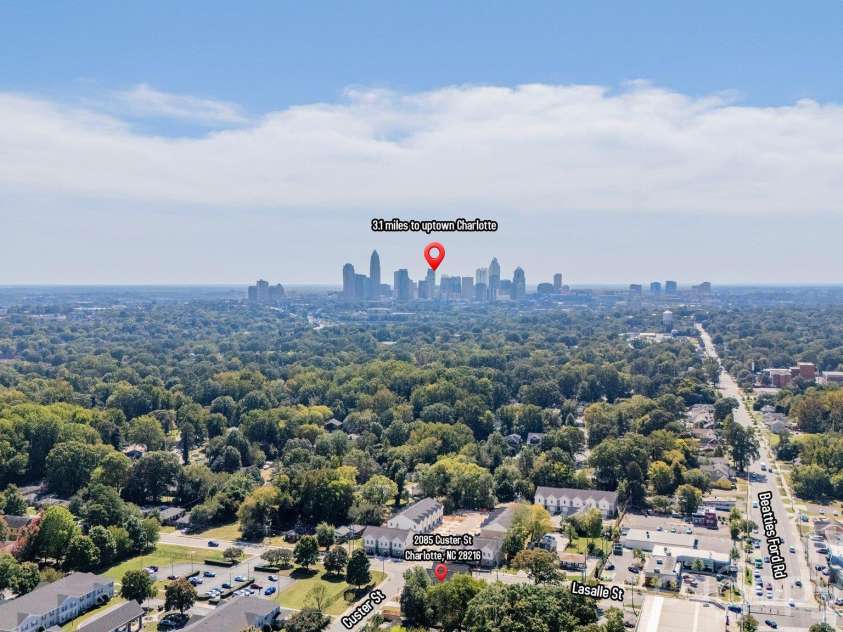 2085 Custer Street, Charlotte, NC 28216.  MLS# CAR4433436, YatesRealty ID 56529. 