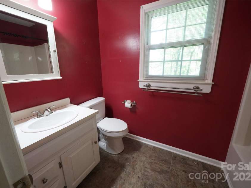 1174 Orchard Drive, Fort Mill, SC 29715.  MLS# CAR4245008, YatesRealty ID 5653. 