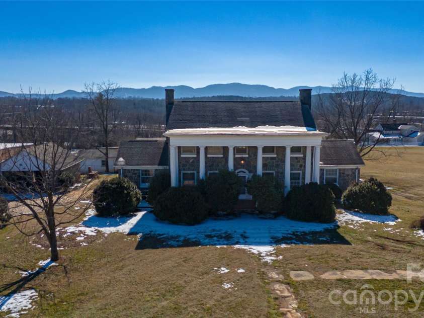 615 Carbon City Road, Morganton, NC 28655.  MLS# CAR4342156, YatesRealty ID 5653. 