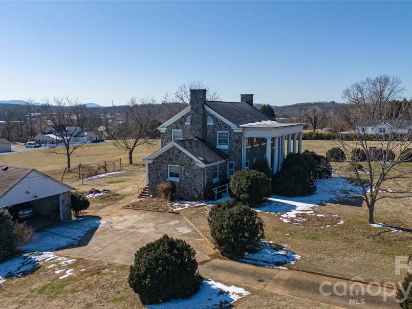 615 Carbon City Road, Morganton, NC 28655.  MLS# CAR4342156, YatesRealty ID 5653. 