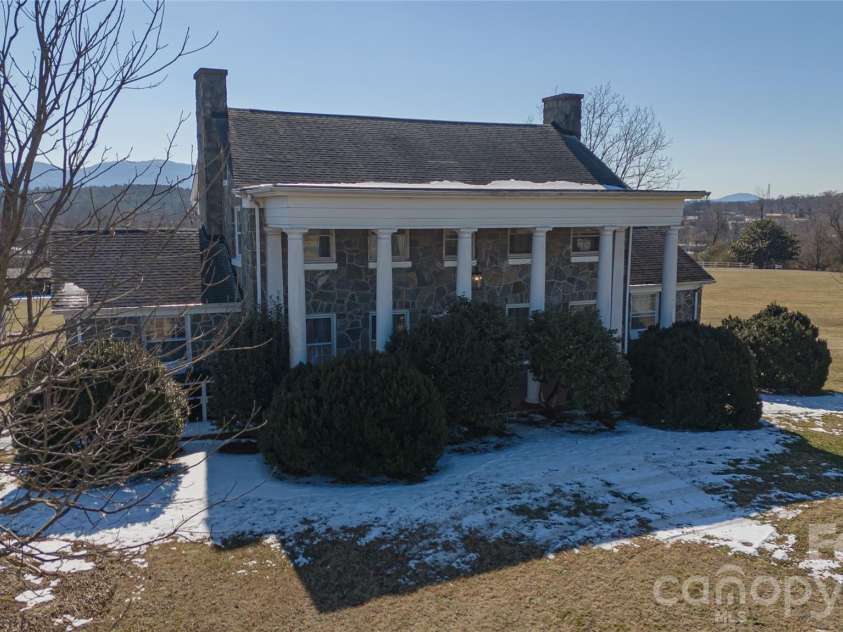 615 Carbon City Road, Morganton, NC 28655.  MLS# CAR4342156, YatesRealty ID 5653. 