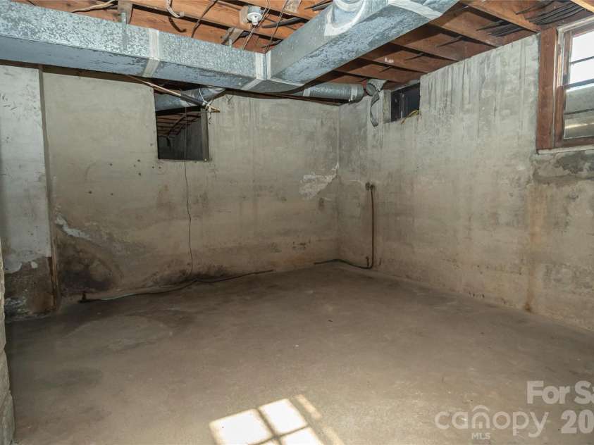 615 Carbon City Road, Morganton, NC 28655.  MLS# CAR4342156, YatesRealty ID 5653. 