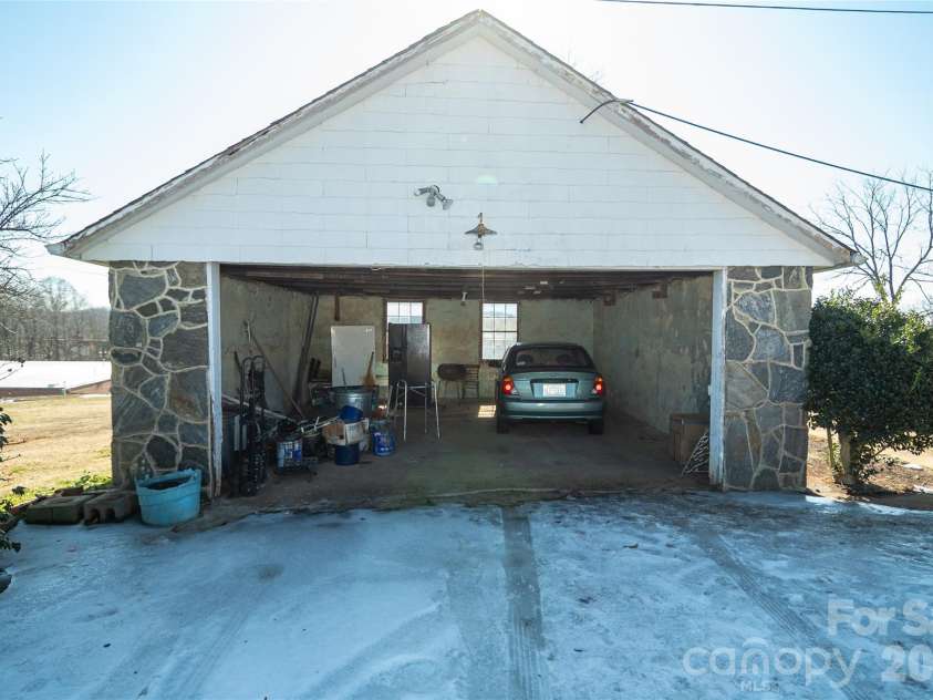 615 Carbon City Road, Morganton, NC 28655.  MLS# CAR4342156, YatesRealty ID 5653. 