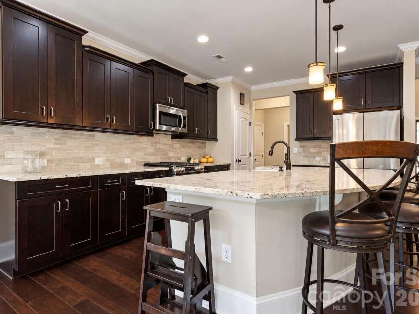 287 Walking Horse Trail, Davidson, NC 28036.  MLS# CAR4432331, YatesRealty ID 56535. 