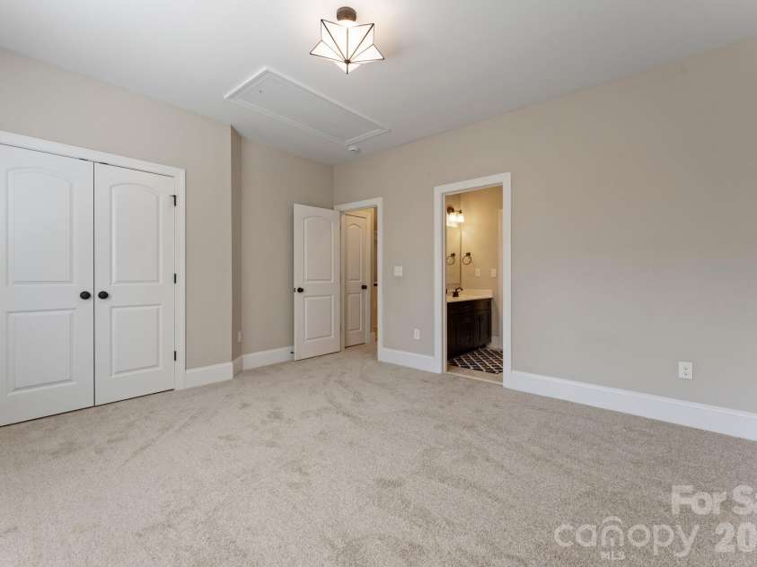 287 Walking Horse Trail, Davidson, NC 28036.  MLS# CAR4432331, YatesRealty ID 56535. Bedroom 3