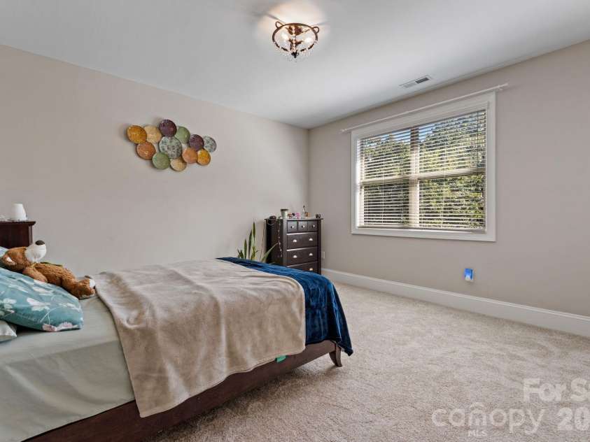 287 Walking Horse Trail, Davidson, NC 28036.  MLS# CAR4432331, YatesRealty ID 56535. Bedroom 4