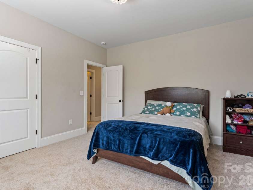 287 Walking Horse Trail, Davidson, NC 28036.  MLS# CAR4432331, YatesRealty ID 56535. Bedroom 4