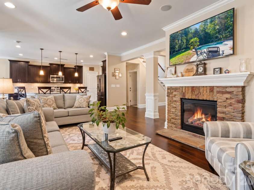 287 Walking Horse Trail, Davidson, NC 28036.  MLS# CAR4432331, YatesRealty ID 56535. Open Floor Plan