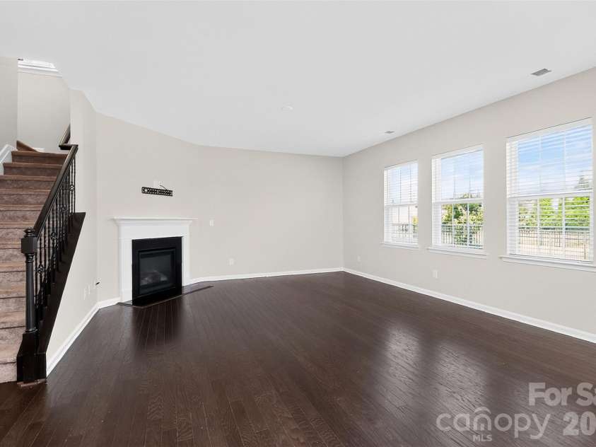 160 Wrangell Drive, Mooresville, NC 28117.  MLS# CAR4404829, YatesRealty ID 56539. 