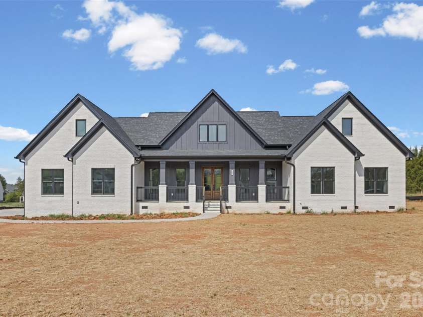 254 Triple Ponds Court, Clover, SC 29710.  MLS# CAR4359431, YatesRealty ID 5654. 