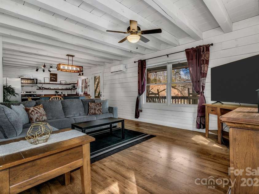 35 Creeds Cove Lane, Waynesville, NC 28785.  MLS# CAR4323058, YatesRealty ID 5654. 