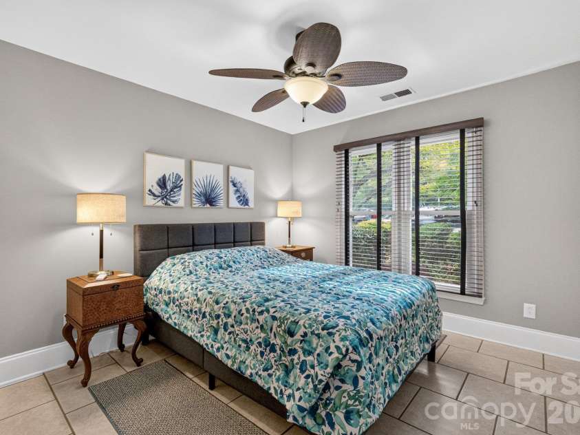 822 Southwest Drive, Davidson, NC 28036.  MLS# CAR4434599, YatesRealty ID 56541. 