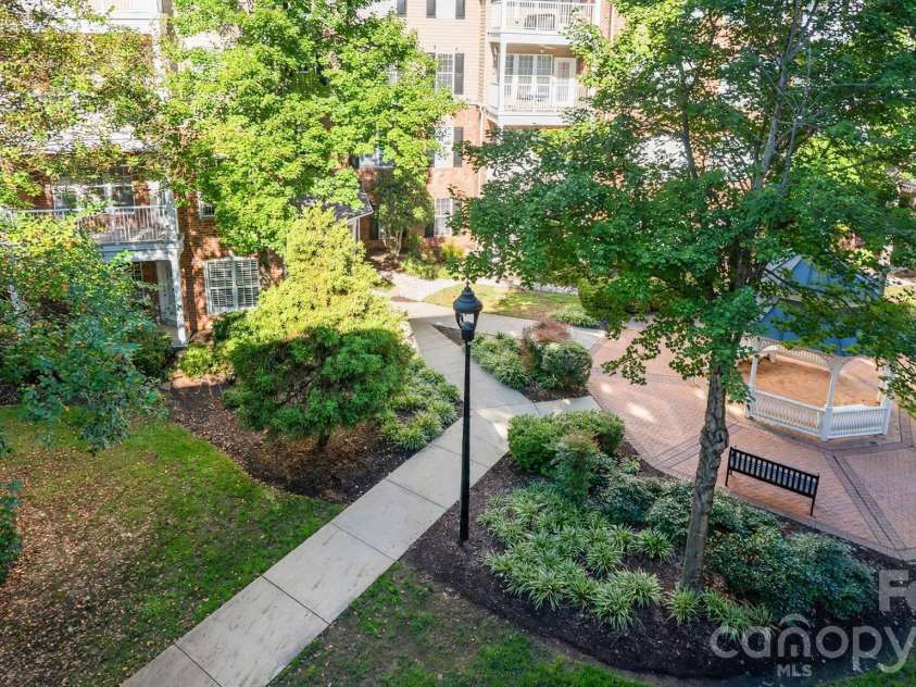 3250 Margellina Drive, Charlotte, NC 28210.  MLS# CAR4434445, YatesRealty ID 56542. 