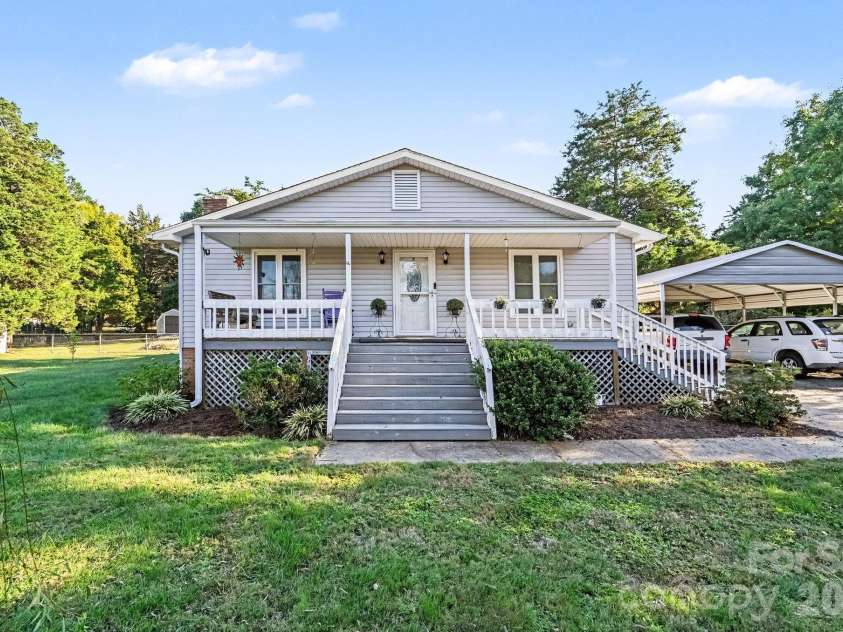 2637 Old Plantation Drive, Concord, NC 28027.  MLS# CAR4433126, YatesRealty ID 56543. 
