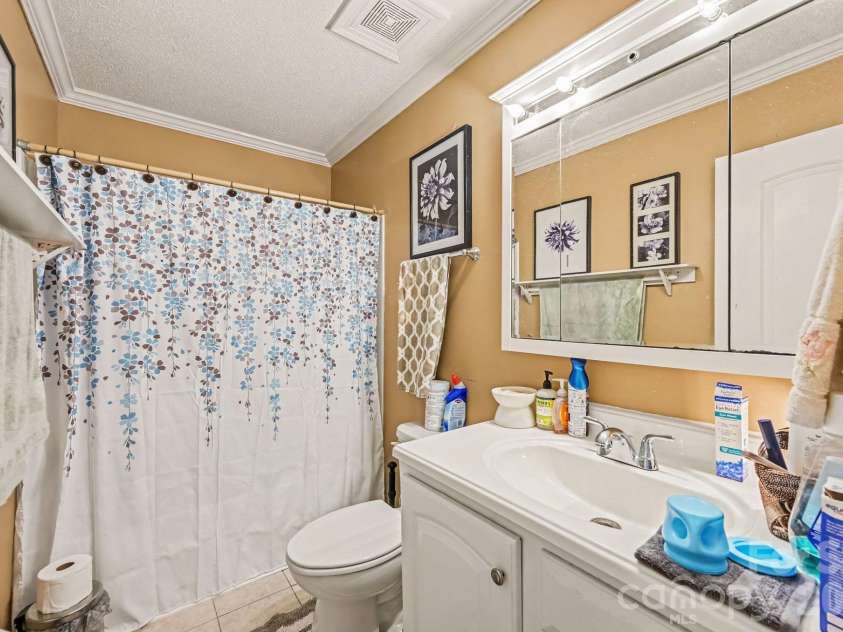 2637 Old Plantation Drive, Concord, NC 28027.  MLS# CAR4433126, YatesRealty ID 56543. 