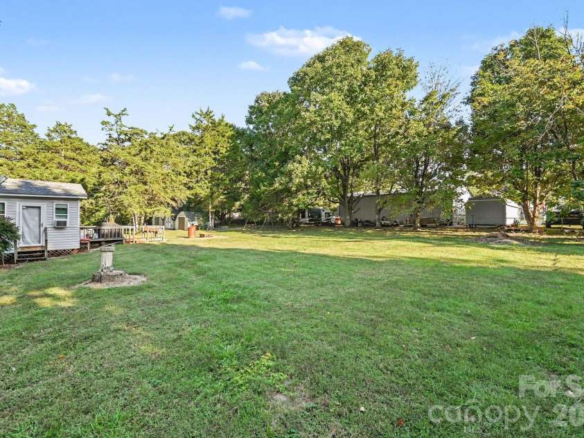 2637 Old Plantation Drive, Concord, NC 28027.  MLS# CAR4433126, YatesRealty ID 56543. 