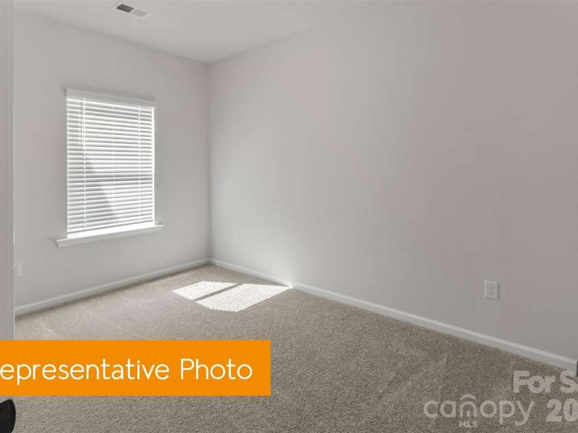 5414 Starfall Way, Charlotte, NC 28214.  MLS# CAR4434584, YatesRealty ID 56545. Secondary Bedroom