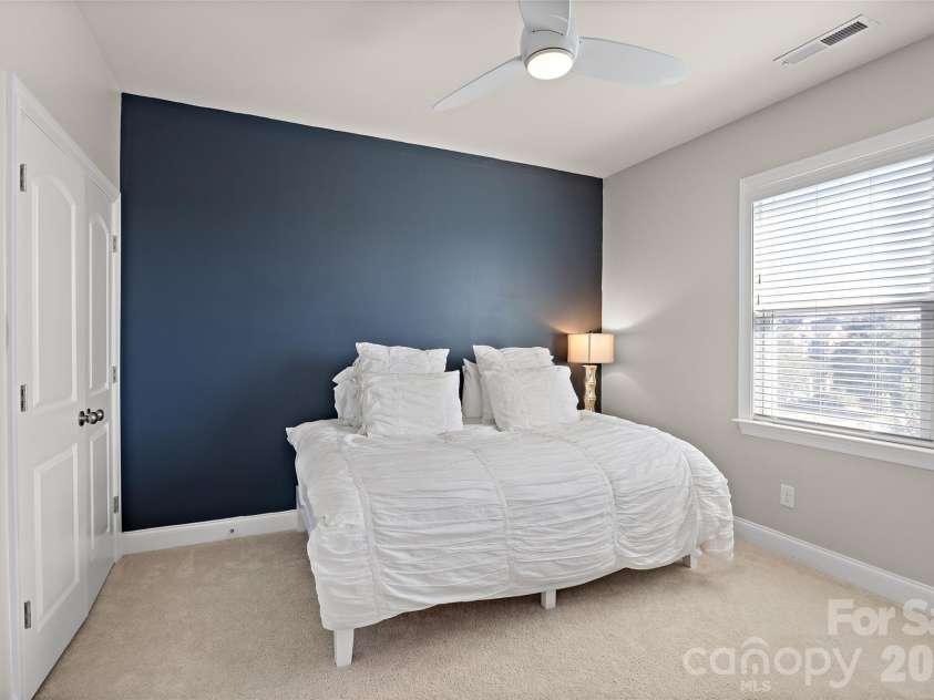 1557 Cedar Park Drive, Pineville, NC 28134.  MLS# CAR4432932, YatesRealty ID 56547. 