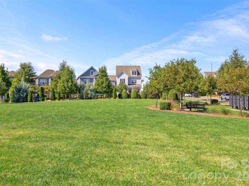 1557 Cedar Park Drive, Pineville, NC 28134.  MLS# CAR4432932, YatesRealty ID 56547. Spacious Community Recreation Space