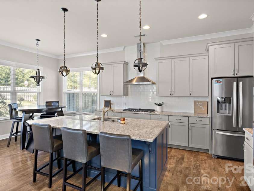 1557 Cedar Park Drive, Pineville, NC 28134.  MLS# CAR4432932, YatesRealty ID 56547. Updated Kitchen With Modern Appliances